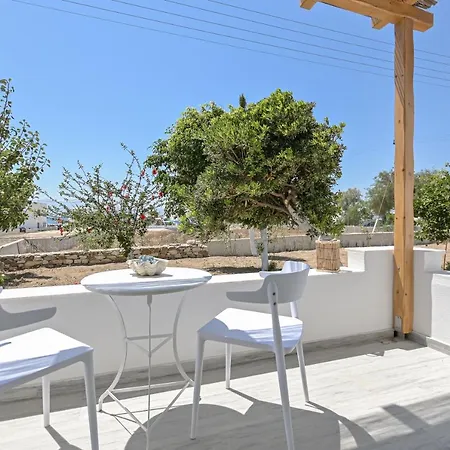 Ξενοδοχείο με διαμερίσματα Naxian Garden Of Senses